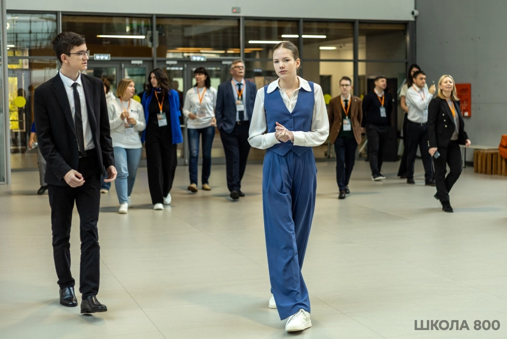 Встреча «Клуба 4х4»: Школа 800 представила свой опыт ведущим образовательным учреждениям России